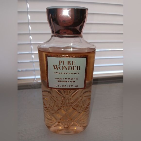 NWT Bath and Body Works Pure Wonder Lotion and Shower Gel Set - Picture 5 of 11